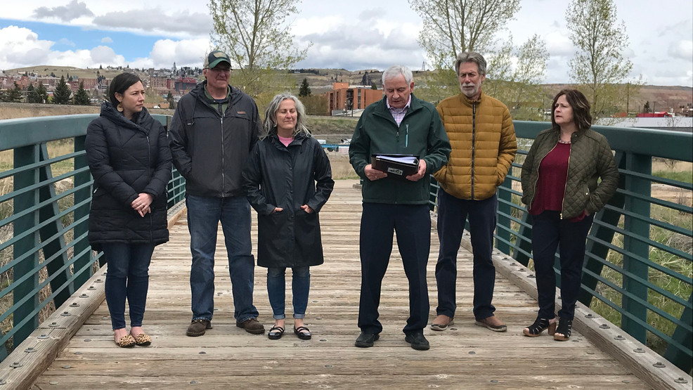 Butte chief executive signs official agreement on final Superfund