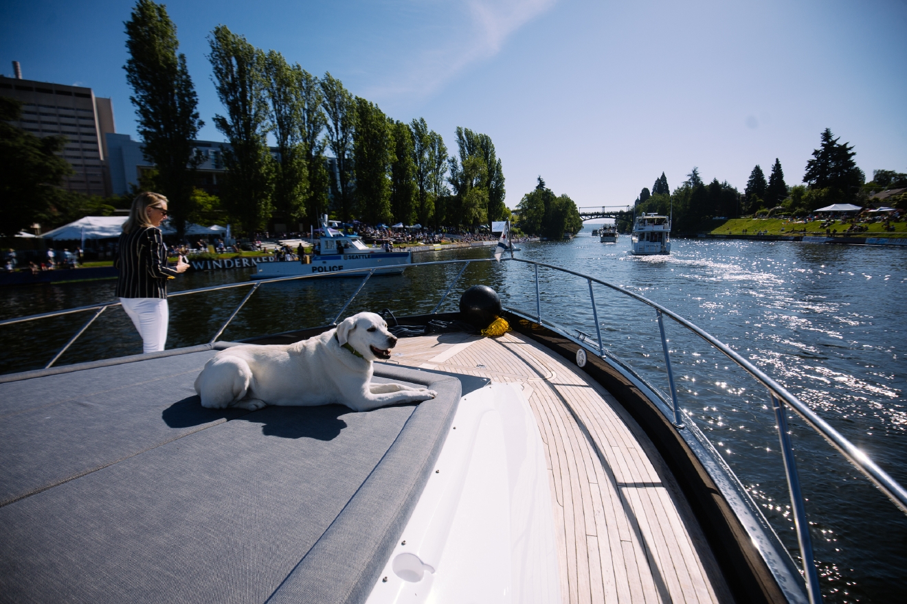 Photos Thousands come out for Seattle Yacht Club's Opening Day