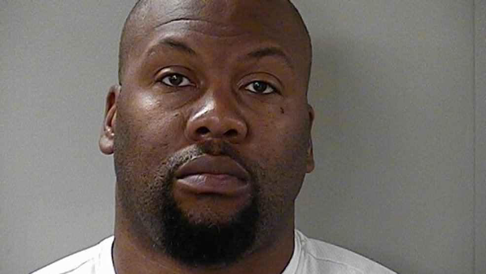 Middle Tennessee State University police officer arrested for currency