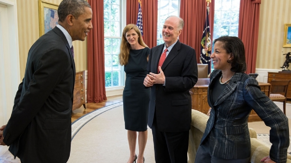 Susan Rice, Pres. Obama at Oval Office (Wiki).jpg Susan Rice, Pres. Obama at Oval Office (Wiki).jpg