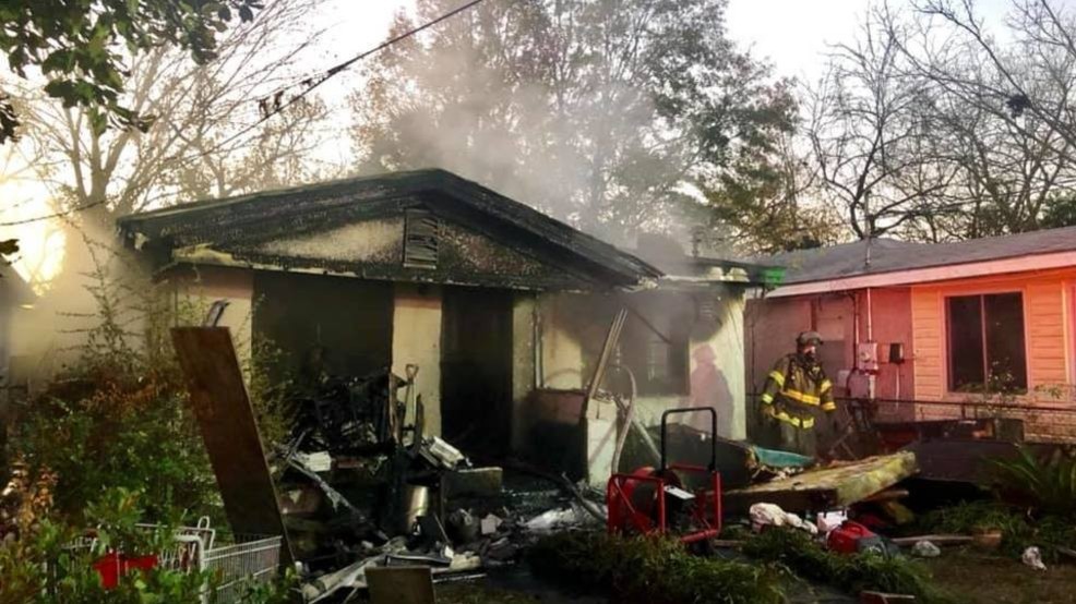 Officials men ages 81 and 76 die in house fire WGXA