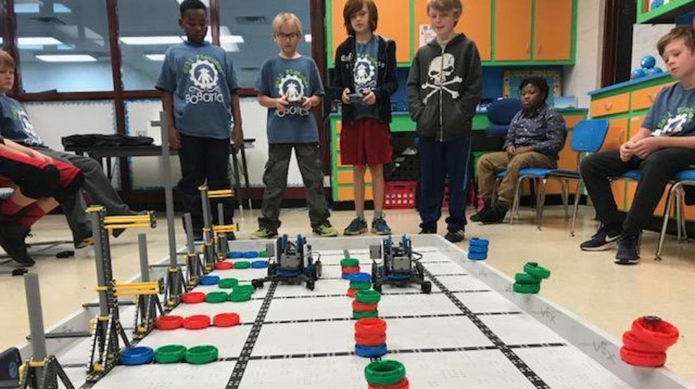 Student robotics team doesn't place, but takes pride in sportsmanship victory