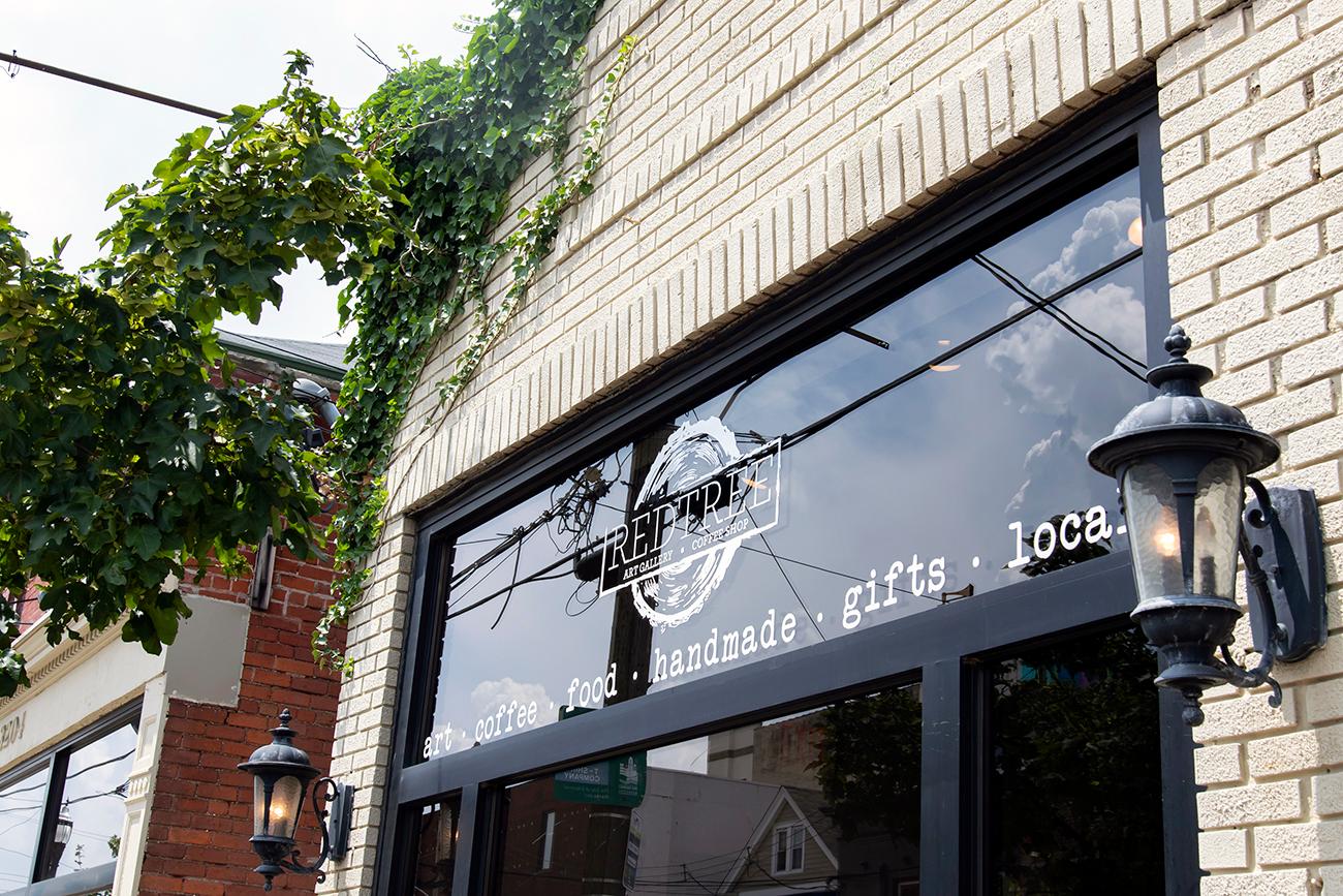 For 12 Years, This Oakley Spot Has Championed Artists and CoffeeLovers