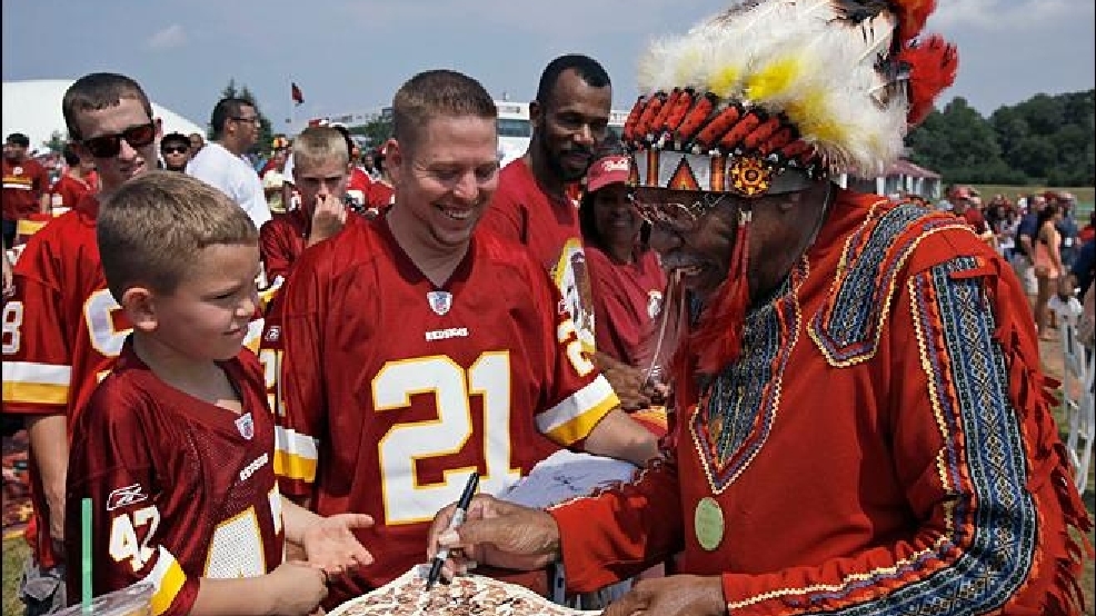 Obama Redskins_.jpg
