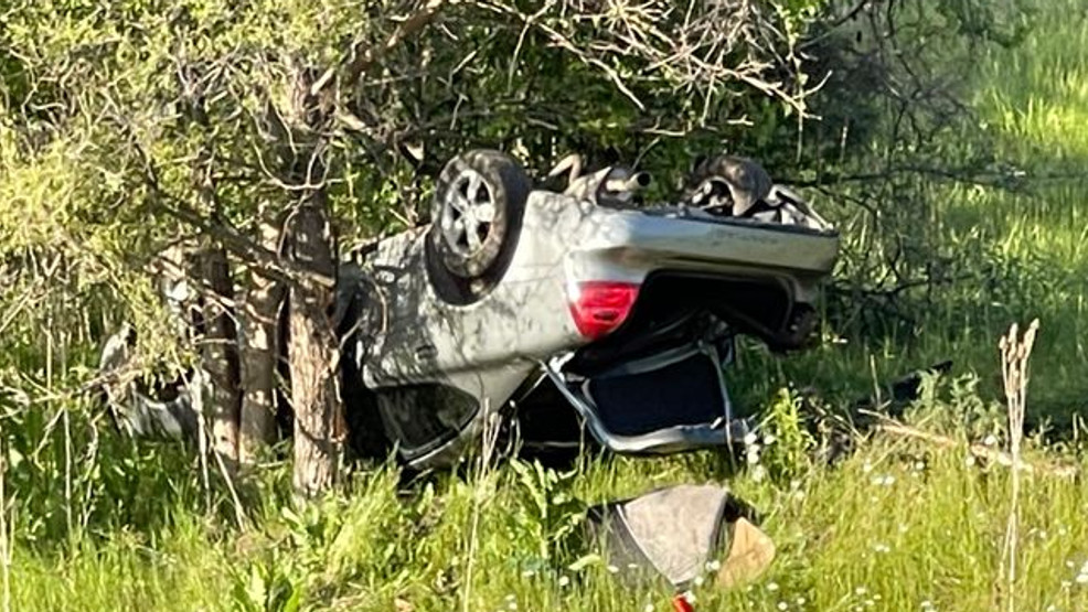 Police investigating car crash on I475 in Flint WEYI