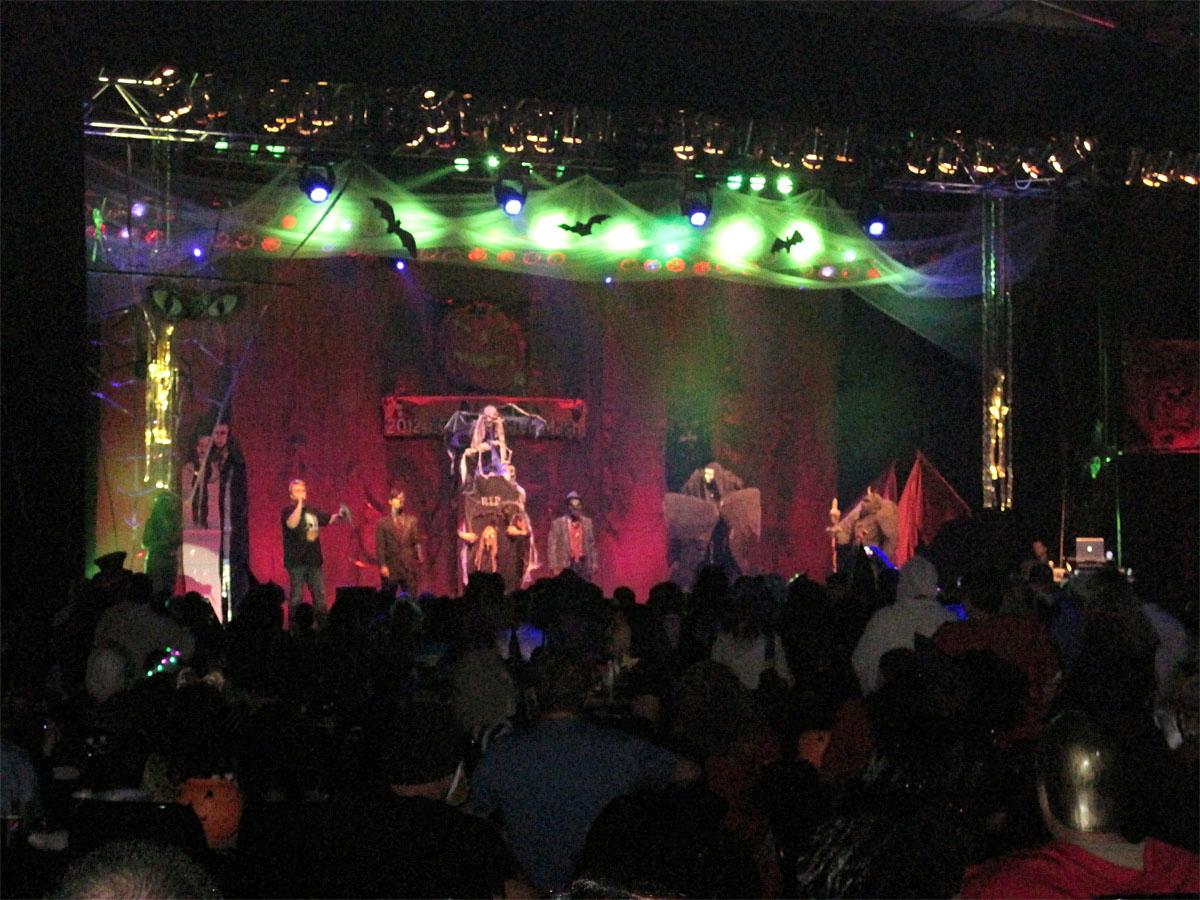 Emerald queen casino halloween party 2018
