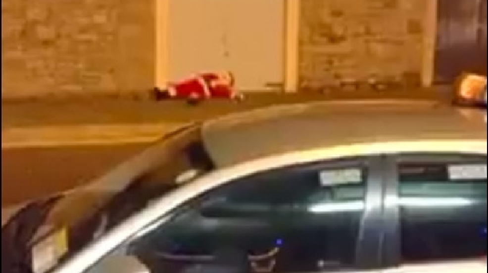 131224_drunk_santa.jpg