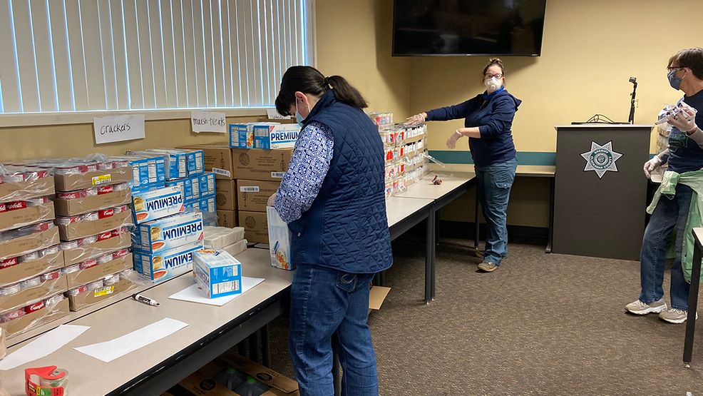 Clackamas delivering food, medicine to seniors in need during