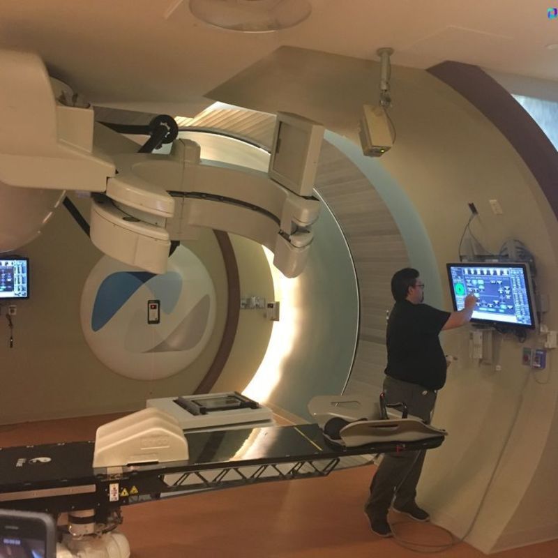 Mclaren Hospital Unveils New Proton Therapy Center In Flint Weyi