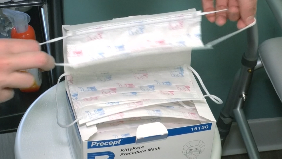 Rhode Island health care workers required to wear surgical