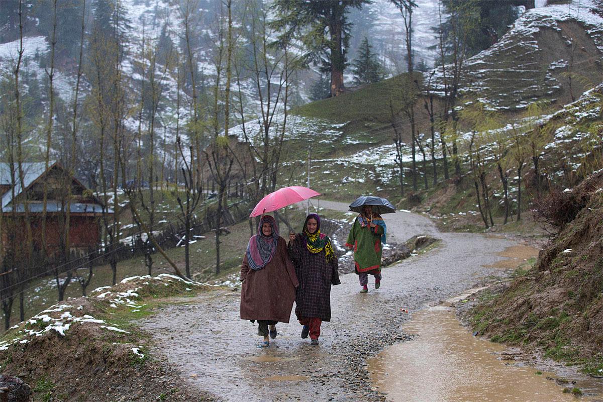 World Weather Photos Winter's last gasps KOMO