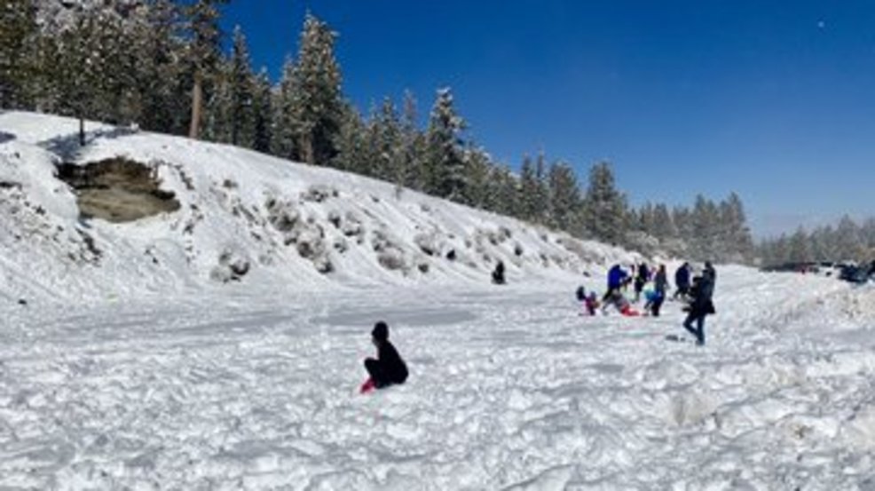 For Las Vegas kids, 'Snow Day' off from school perfect for sledding KSNV